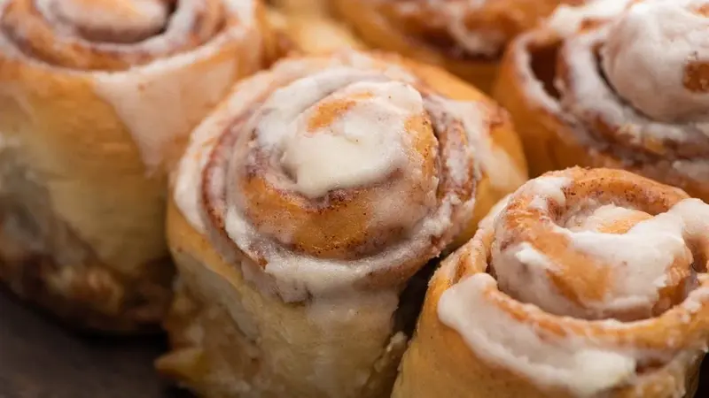 Kawaii = Cinnamon Roll: A Cute, Sweet Delicacy